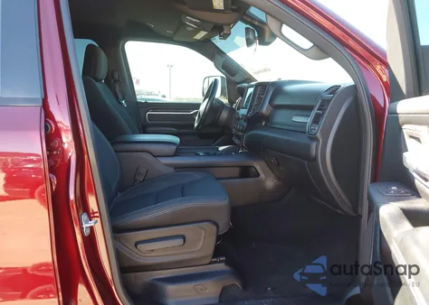 2019 Ram 1500 Big Horn/Lone Star 4X4 5'7 Box z USA, uszkodzony, nr VIN 1C6SRFFT4KN649901